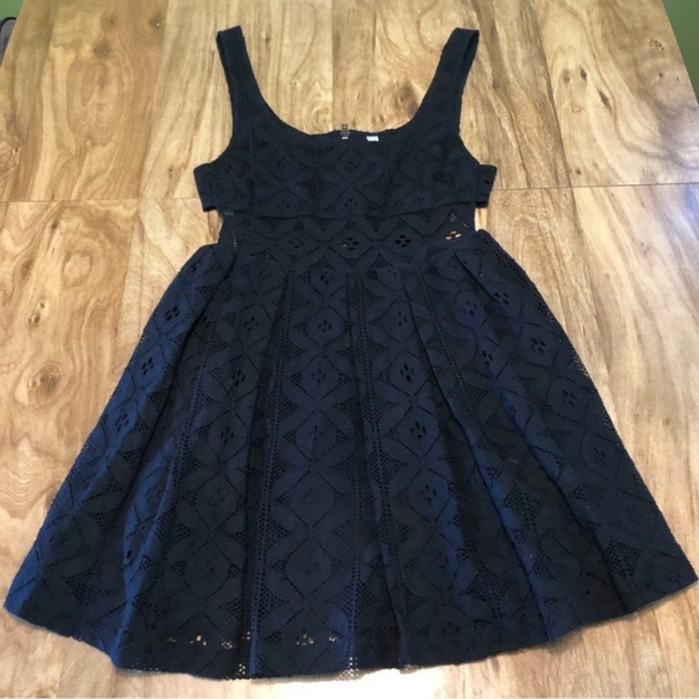 Free People Navy Lace Babydoll Sleeveless Mini Dress Flare Size 0 Zip Back 24"